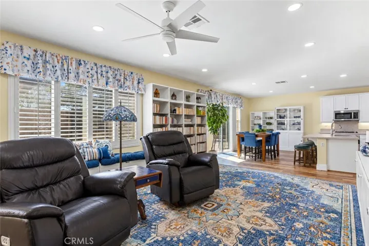 32479 Spun Cotton Drive, Winchester, California 92596 — photo 4