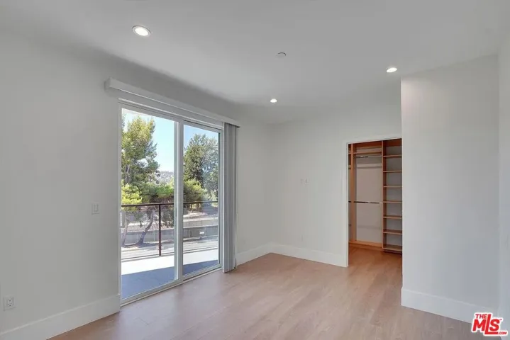 14419 Riverside Drive 203a, Sherman Oaks, California 91423 — photo 5