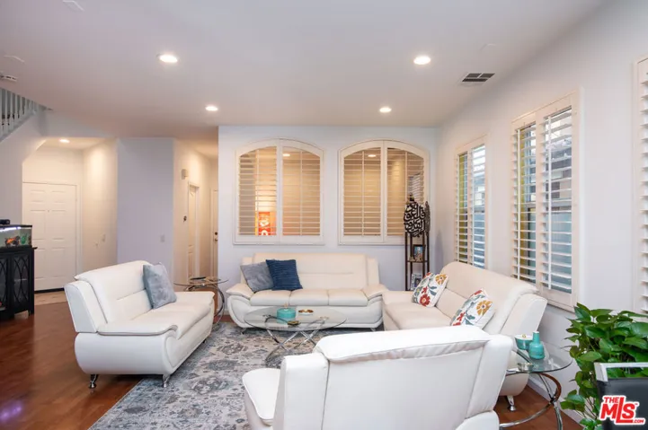 18755 Copper Ridge Way, Santa Clarita, California 91351 — photo 5