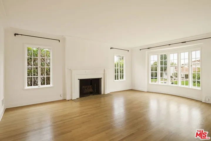 14907 Camarosa Drive, Los Angeles, California 90272 — photo 4