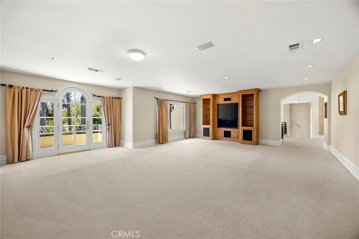 Media / Game Room / Deck