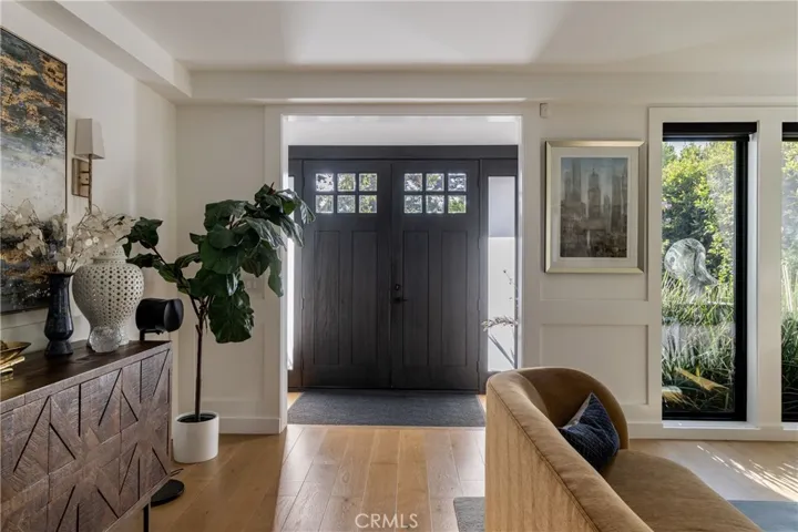 4637 Morella Avenue, Valley Village, California 91607 — photo 4