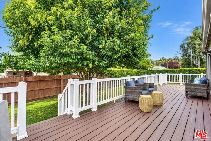 22603 Mariano Street, Woodland Hills, California 91367 — photo 4
