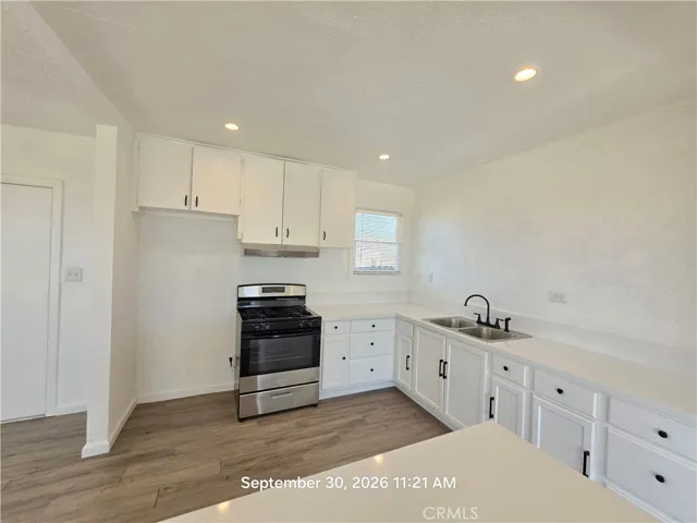 13057 Davenport, North Edwards, California 93523 — photo 4