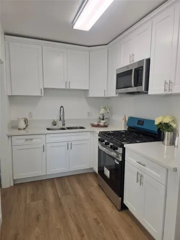 739 W 102nd, Los Angeles, California 90044 — photo 4