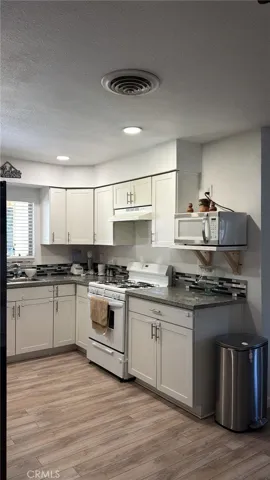 2825 Irwin Ave, Lake Isabella, California 93240 — photo 5