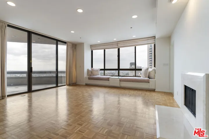 10430 Wilshire Boulevard 1605, Los Angeles, California 90024 — photo 5