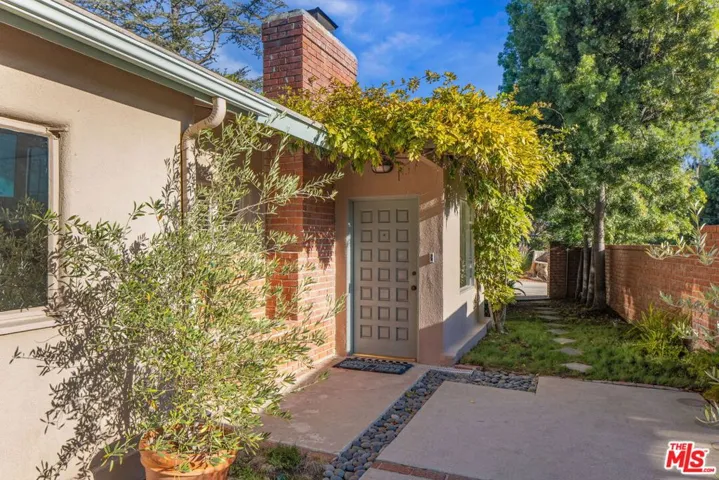 600 Hanley Place, Los Angeles, California 90049 — photo 4