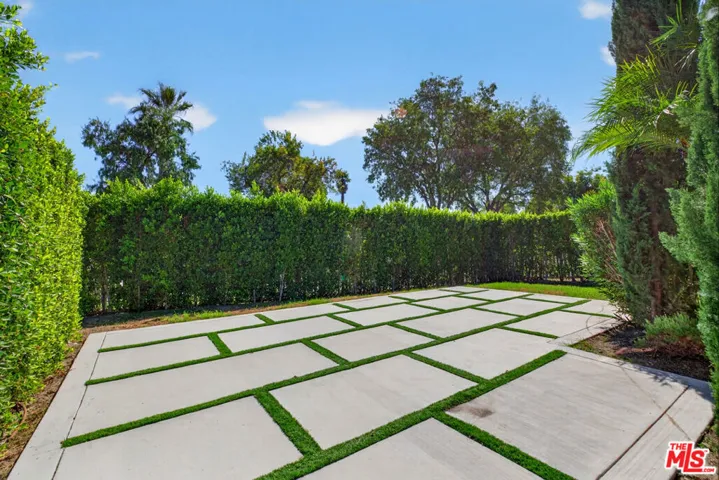 1913 N Manning Street, Burbank, California 91505 — photo 5