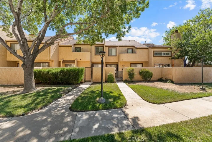 1830 E Avenue J2 3, Lancaster, California 93535 — photo 5