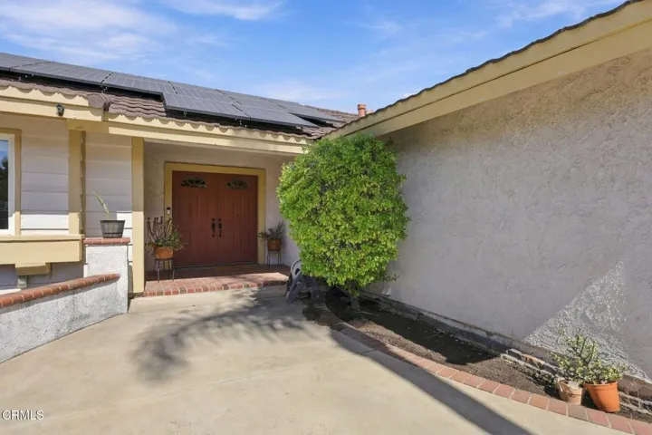 79 E Avenida De Los Arboles, Thousand Oaks, California 91360 — photo 5