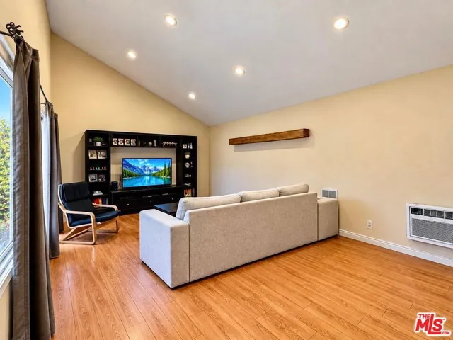 7890 E Spring Street 21c, Long Beach, California 90815 — photo 4