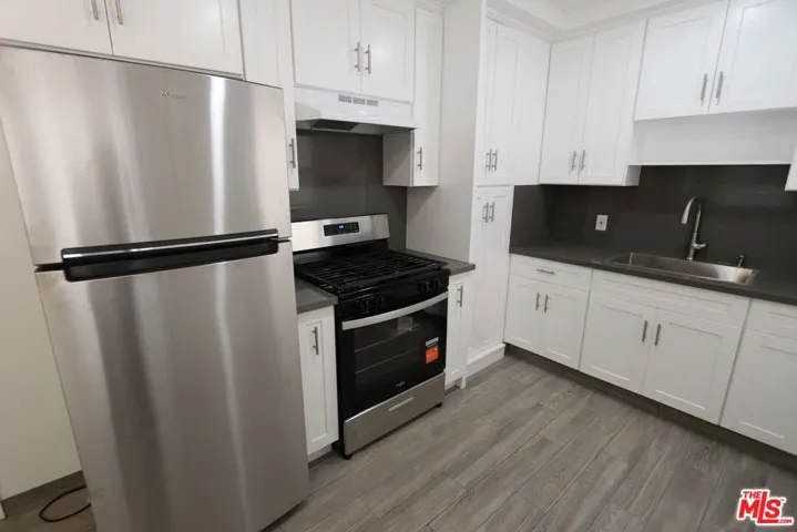 1805 Silver Lake Boulevard, Los Angeles, California 90026 — photo 4