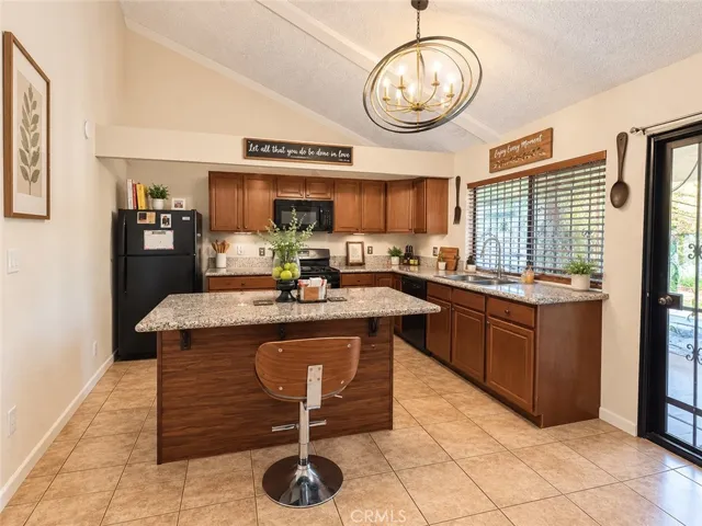 44638 13th E, Lancaster, California 93535 — photo 4