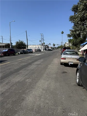 5418 Denker, Los Angeles, California 90062 — photo 5