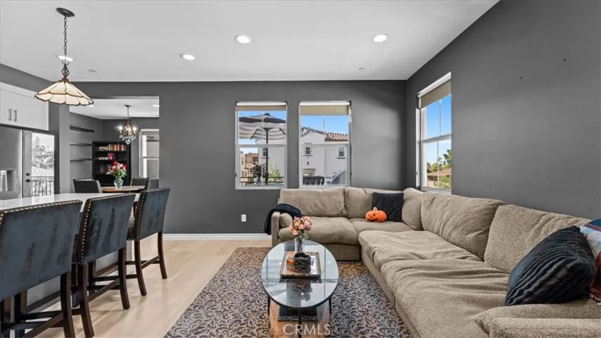 102 Fayette Court, Claremont, California 91711 — photo 5