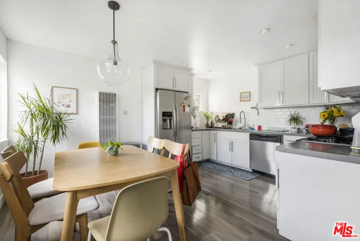 1410 Maltman Avenue, Los Angeles, California 90026 — photo 5