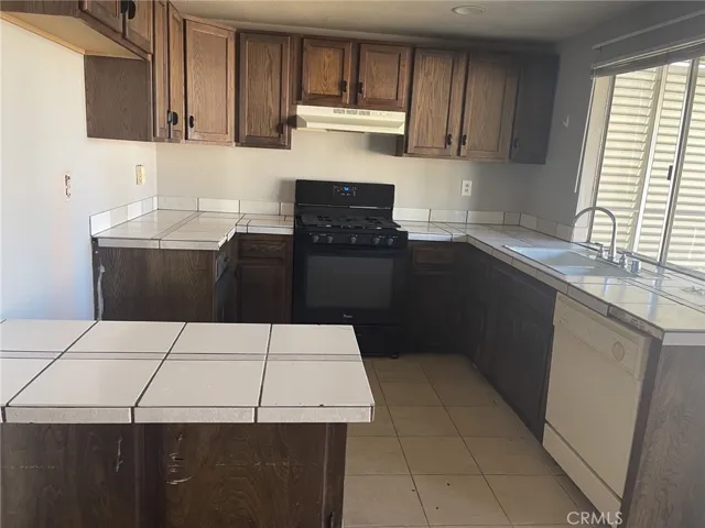 2303 El Rancho Circle, Hemet, California 92545 — photo 4