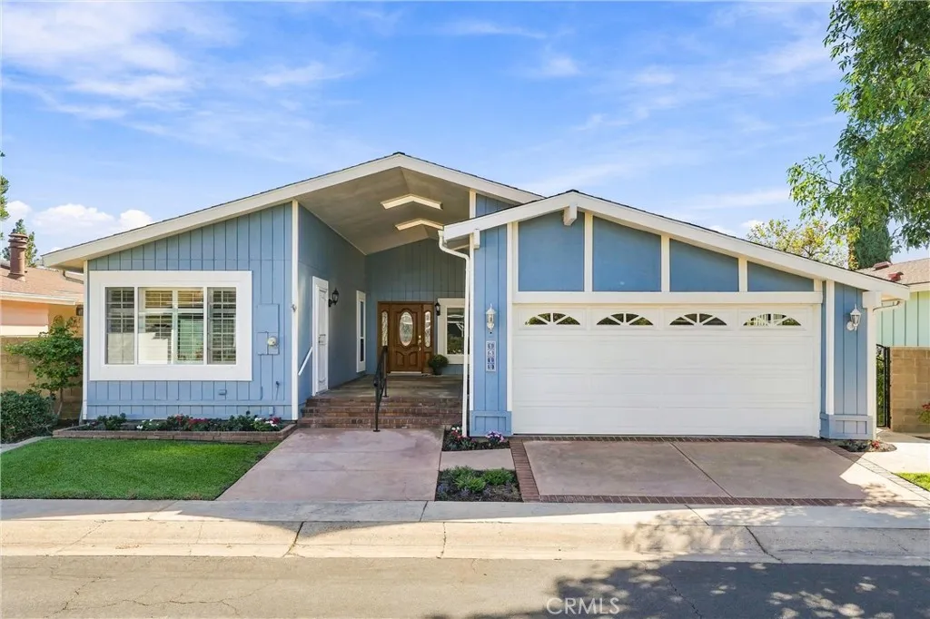 1512 Canyon Lake
