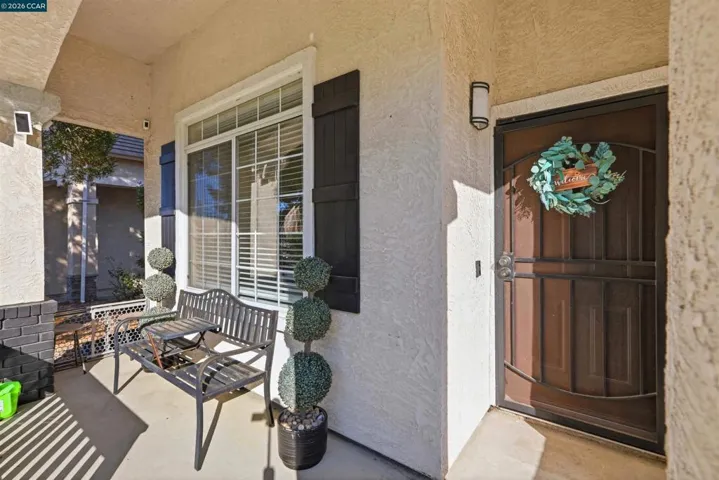 2348 Woodhill Dr, Pittsburg, California 94565 — photo 5