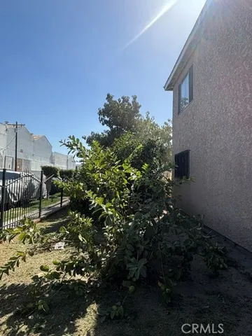 726 E 31st, Los Angeles, California 90011 — photo 5
