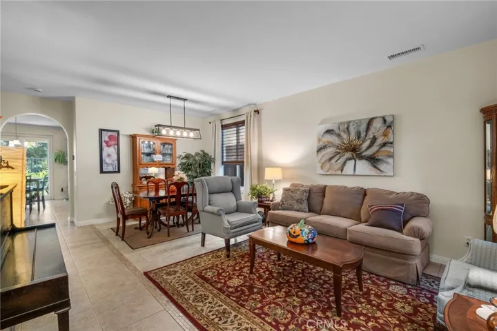 33410 Wallace, Yucaipa, California 92399 — photo 4