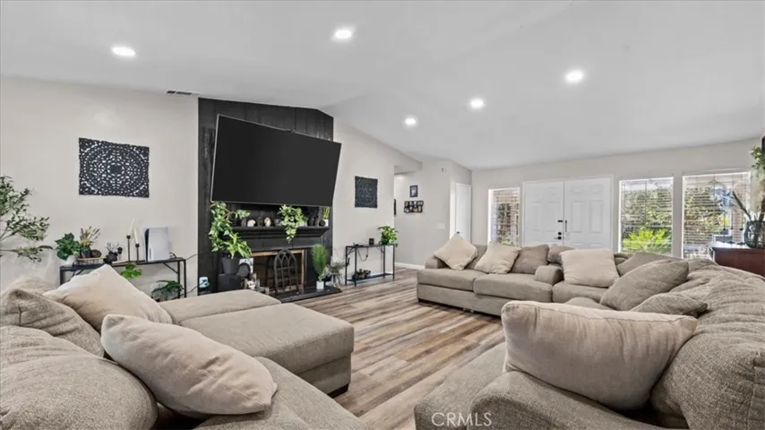 27062 Pam, Moreno Valley, California 92555 — photo 4