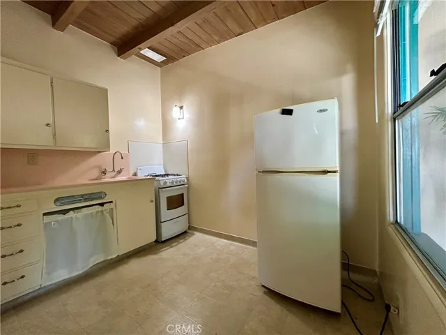 440 Atascadero Road 11, Morro Bay, California 93442 — photo 4