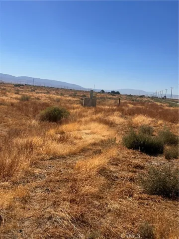 6 W Ave B, Lancaster, California 93536 — photo 4