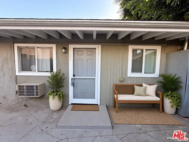 1125 N Genesee Avenue, West Hollywood, California 90046 — photo 4