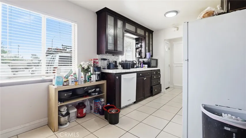 14378 Mojave, Victorville, California 92395 — photo 5