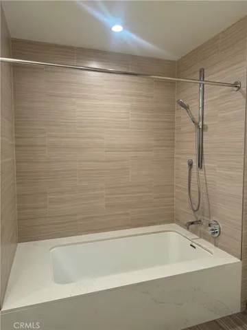 877 Francisco 2102, Los Angeles, California 90017 — photo 5