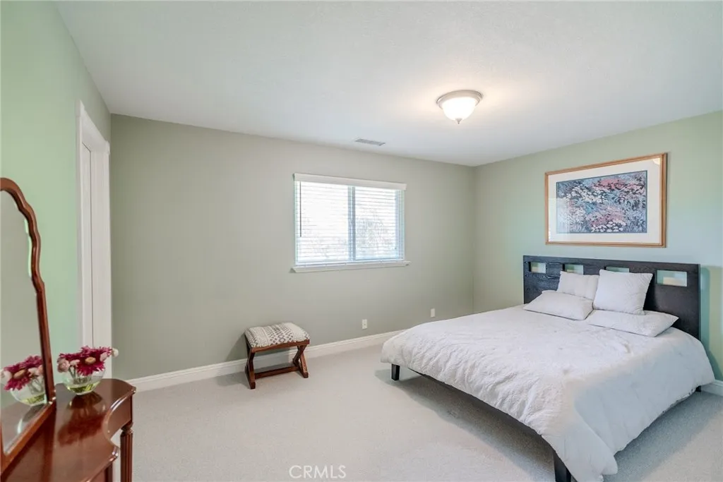 Upstairs Bedroom 4