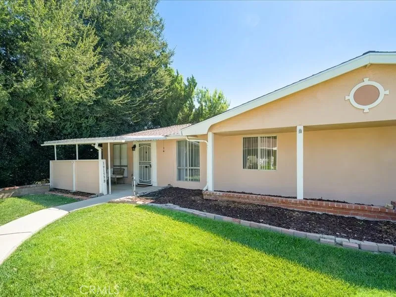 19155 Ave Of The Oaks