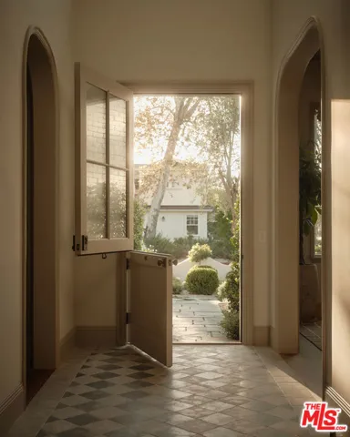 4256 Beck Avenue, Studio City, California 91604 — photo 4
