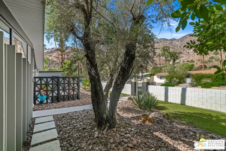 844 N Topaz Circle, Palm Springs, California 92262 — photo 4