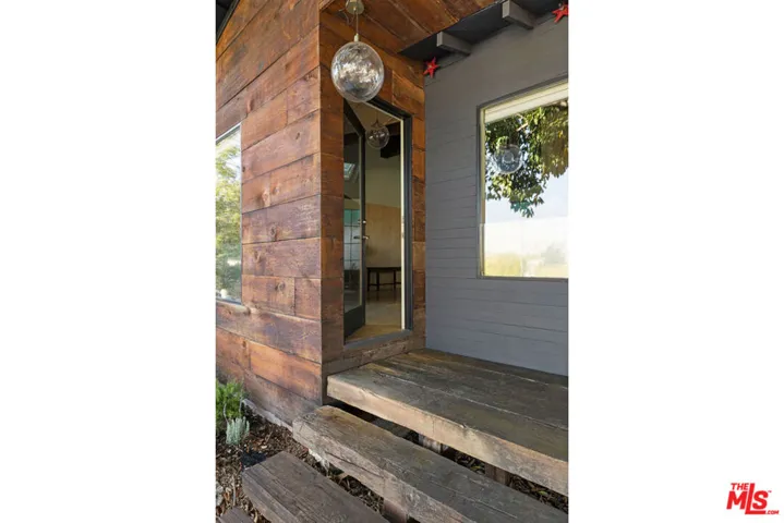 238 Furness Avenue, Los Angeles, California 90042 — photo 4