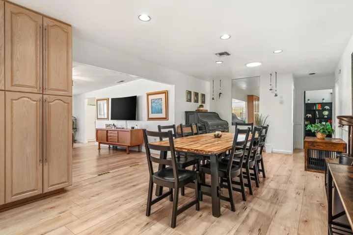 7434 Balsa Avenue, Yucca Valley, California 92284 — photo 4