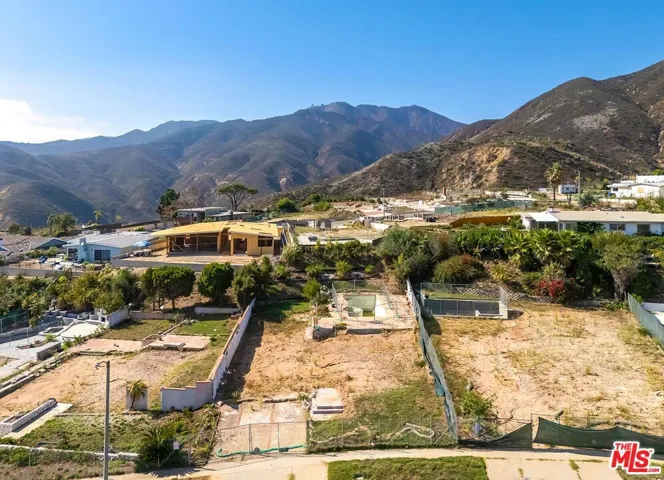 3619 Seahorn Drive, Malibu, California 90265 — photo 4