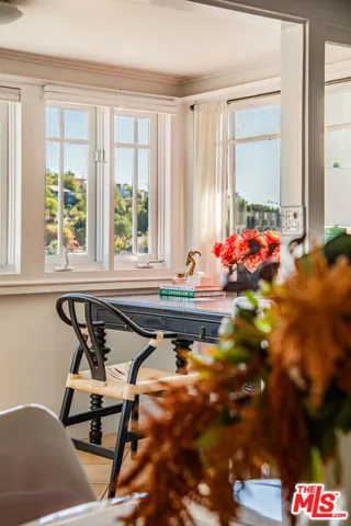 1923 Mayview Drive, Los Angeles, California 90027 — photo 4