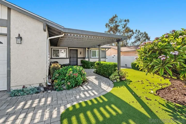 6379 Oakridge, San Diego, California 92120 — photo 4