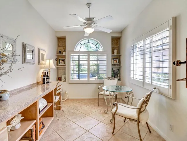12-80385 Green Hills Dr-12