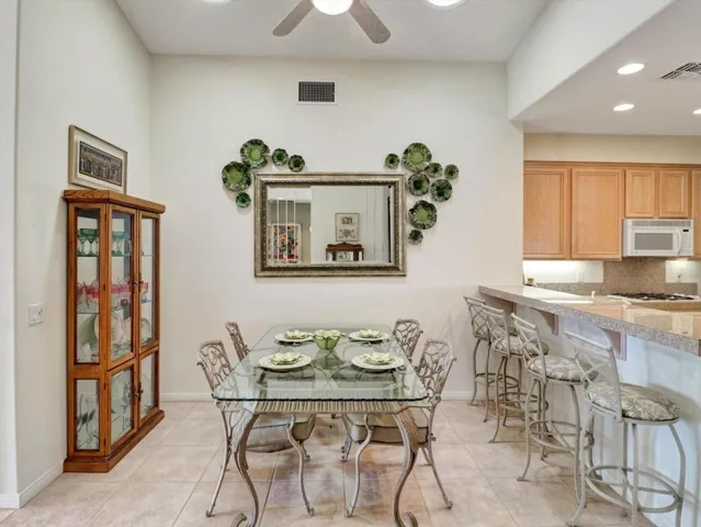 09-80385 Green Hills Dr-9
