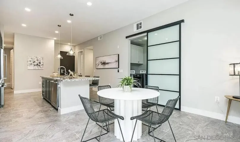 8434 Distinctive Dr, San Diego, California 92108 — photo 5