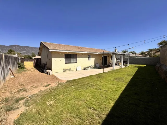 1549 Teton Street, San Bernardino, California 92407 — photo 5