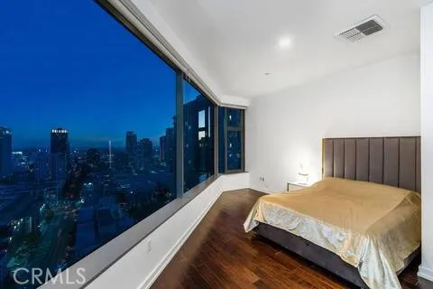 801 S Grand Avenue 2111, Los Angeles, California 90017 — photo 5