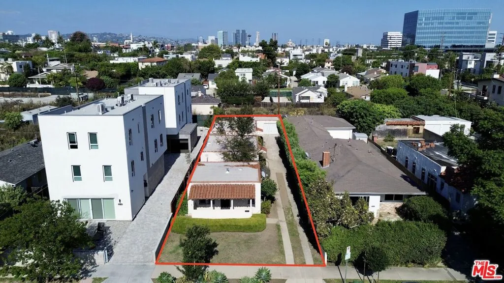 2030 Federal Ave