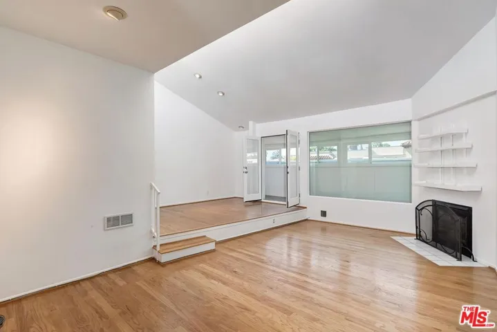 951 16th Street 3, Santa Monica, California 90403 — photo 5