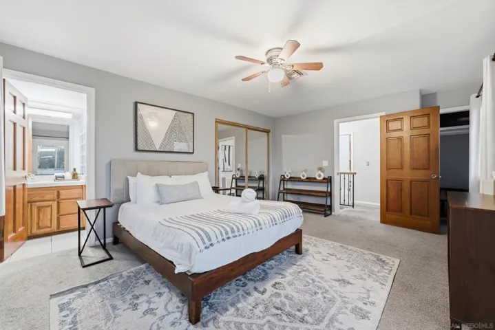 4071 4073 Riviera Dr, San Diego, California 92109 — photo 4