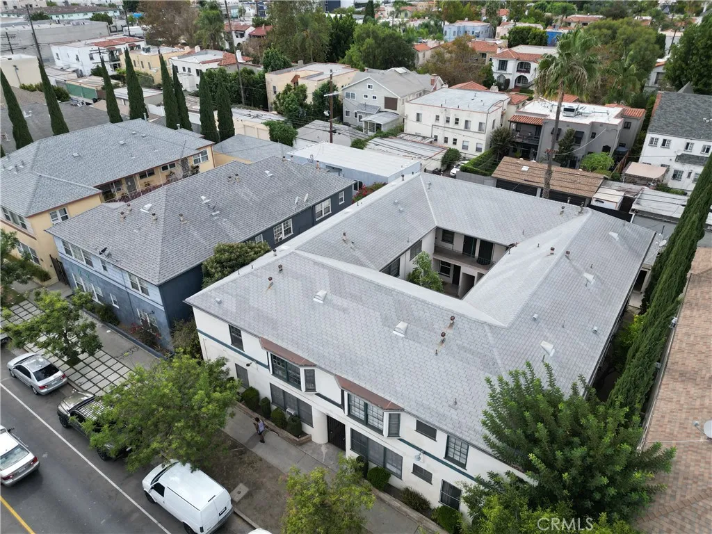 1215 S Fairfax